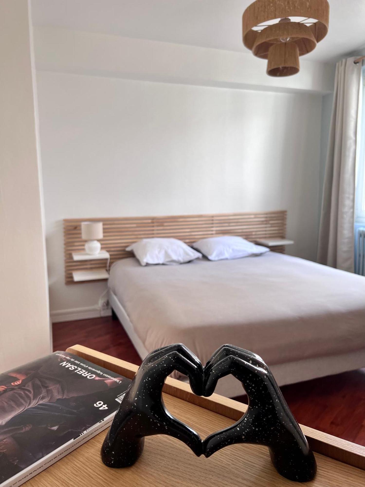 Grand Appartement Ultra Moderne Plein Centre, Plage A Pieds, Avec Parking Concarneau Exterior photo